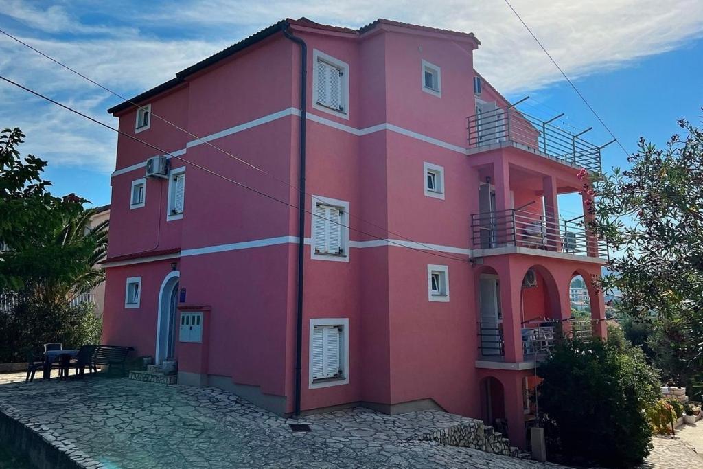 Apartments by the sea Rab - 25079