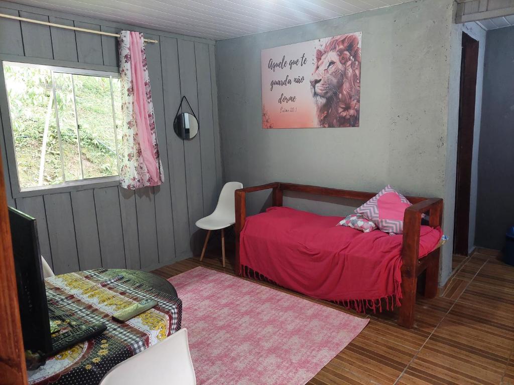 Refúgio exclusivo hidro com vista represa