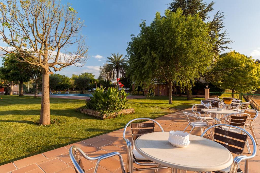 Zahrada ubytování Hotel Sausa