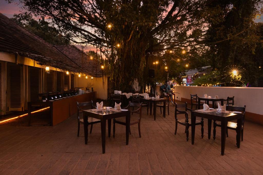 EKHO Sigiriya - 700 meters to Sigiriya Rock - 15