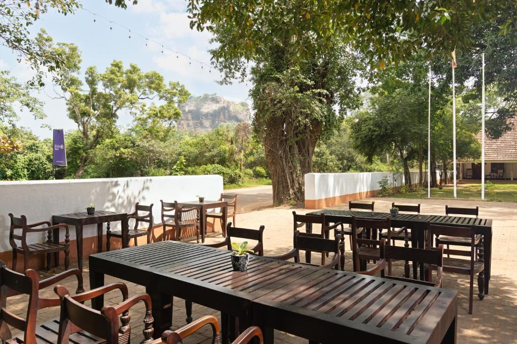 EKHO Sigiriya - 700 meters to Sigiriya Rock - 18