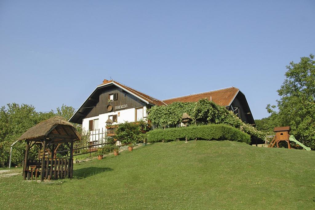 Zahrada ubytování Tourist Farm Ferencovi