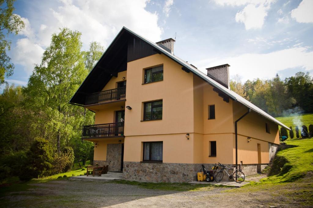 Budova, v ktorej sa penzión nachádza