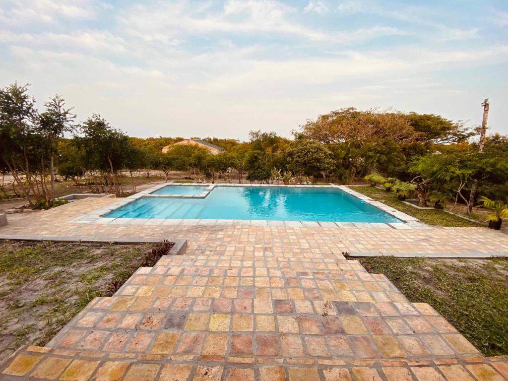 Pica Pau Beach Lodge -Prepayment Required