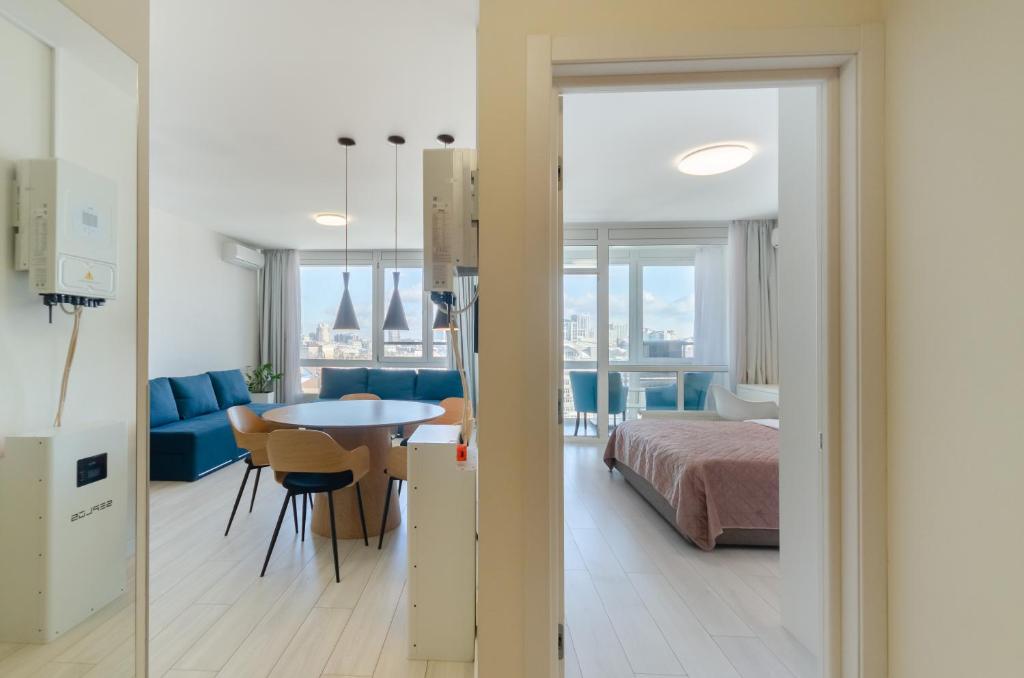 19-220 Hoffman House, Zolotoustivska 34, Kyiv centre, panoramic city view, 15 kW backup power, Petrovdim Apartment фото 2