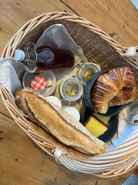 Le Manoir de la Beslière - Gîte et Chambres d'hôtes - 11