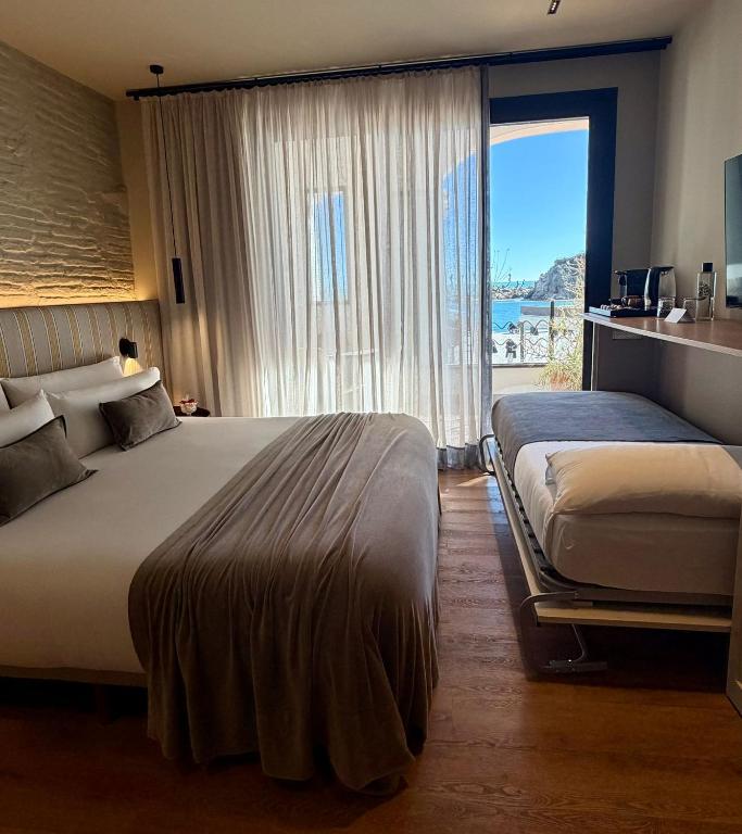 Casa Indiana Hotel Boutique - Habitación Triple Superior Con Vistas Al Mar