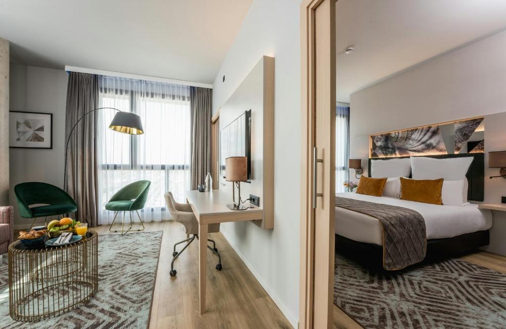 Leonardo Royal Hotel Barcelona Fira - 15