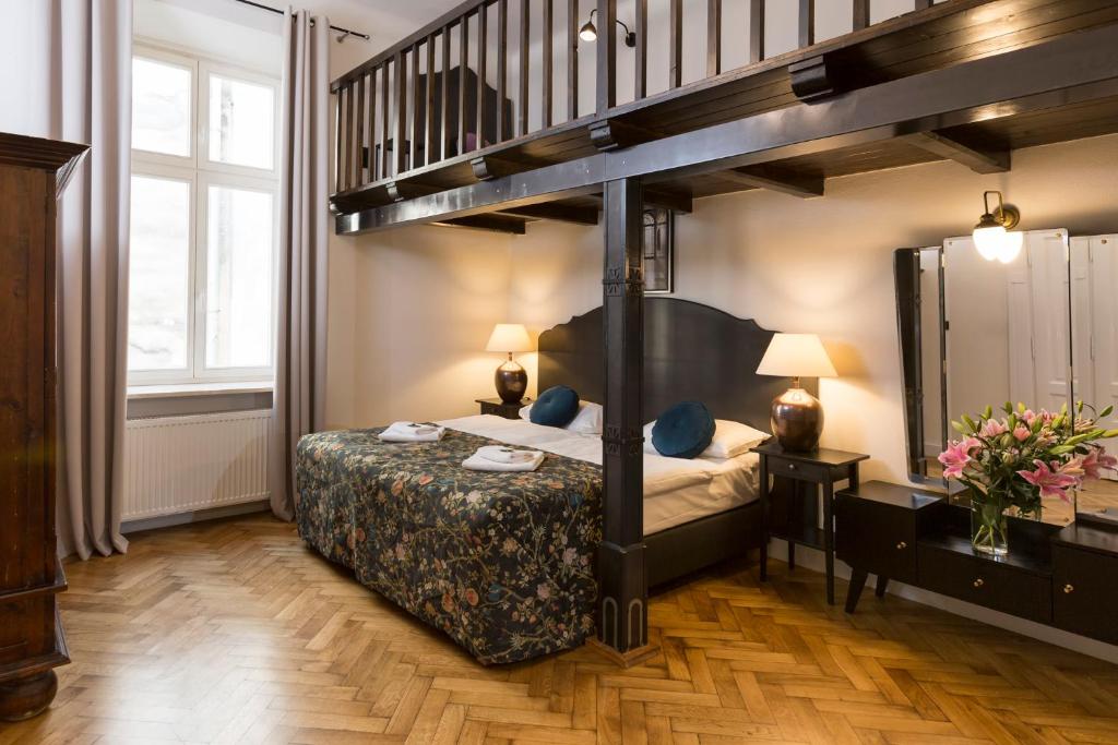 Antique Apartments Plac Szczepanski - Resim 42