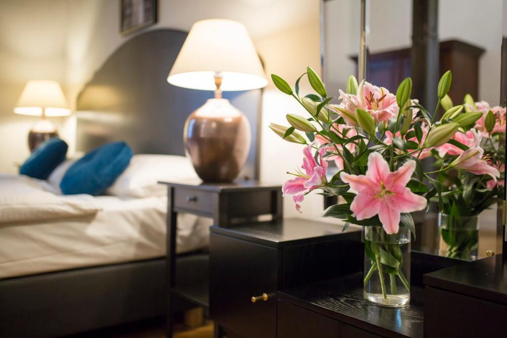 Antique Apartments Plac Szczepanski - Resim 13