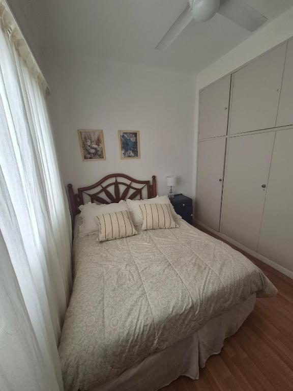 Apartment with an ocean view