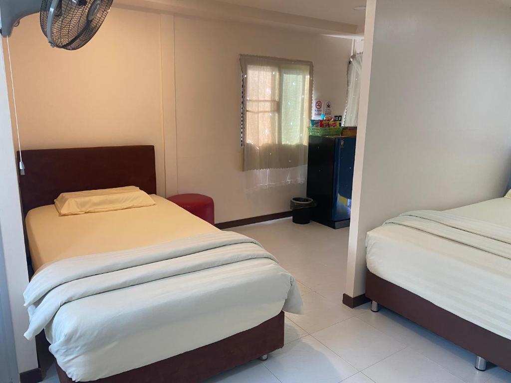 Aiem-Wilai Guesthouse - 16