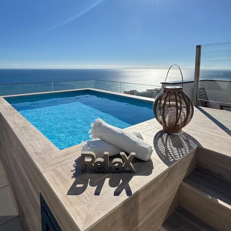 Serenity Sky Views Penthouse with private pool