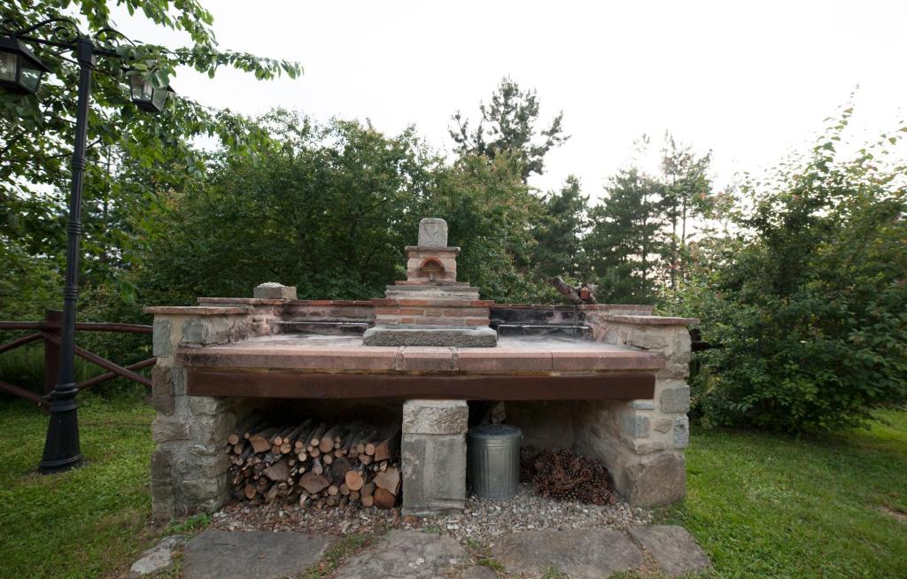 Vonkajšia záhrada v ubytovaní Agriturismo Podere il Corniolino