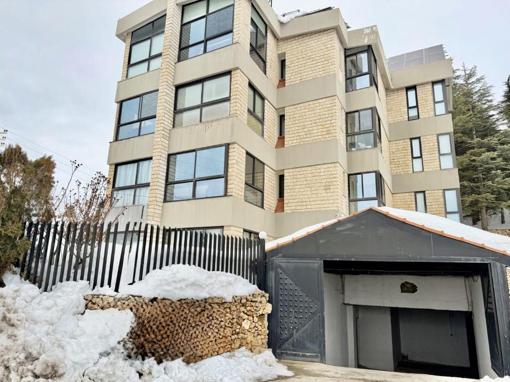 Zgradba, v kateri se nahaja apartma