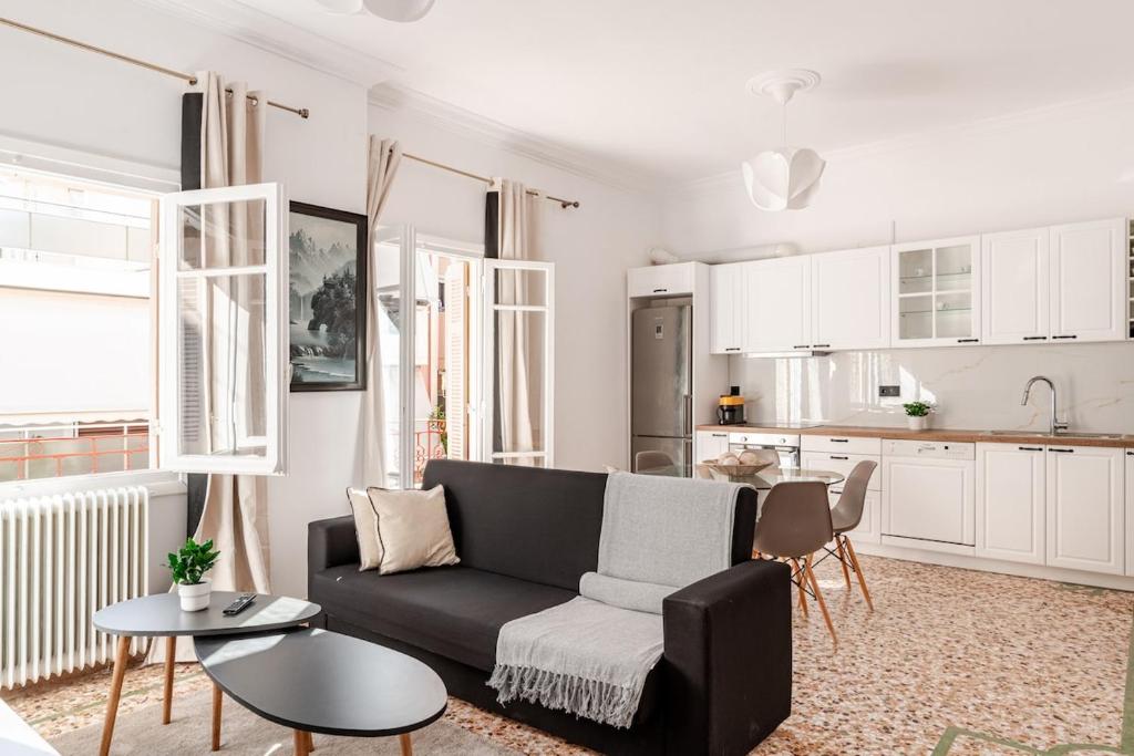 Køkken eller tekøkken på Cozy, Convenient & Athens