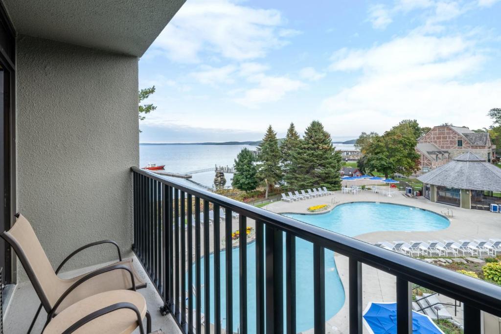 Holiday Inn Bar Harbor Regency Hotel, an IHG Hotel - 