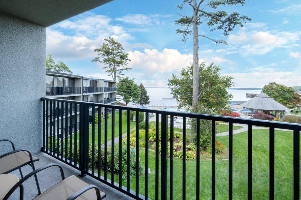 Holiday Inn Bar Harbor Regency Hotel, an IHG Hotel - 