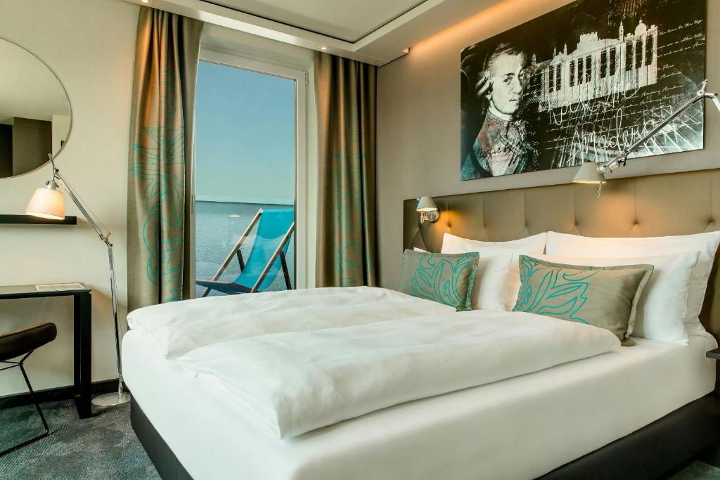 Motel One Salzburg-Mirabell - 2