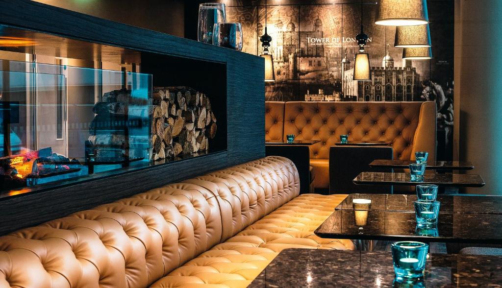 Motel One London-Tower Hill - Housity