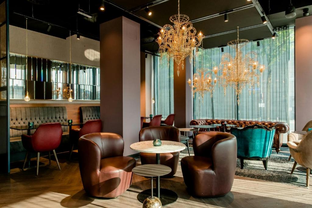 Motel One Salzburg-Mirabell - 18