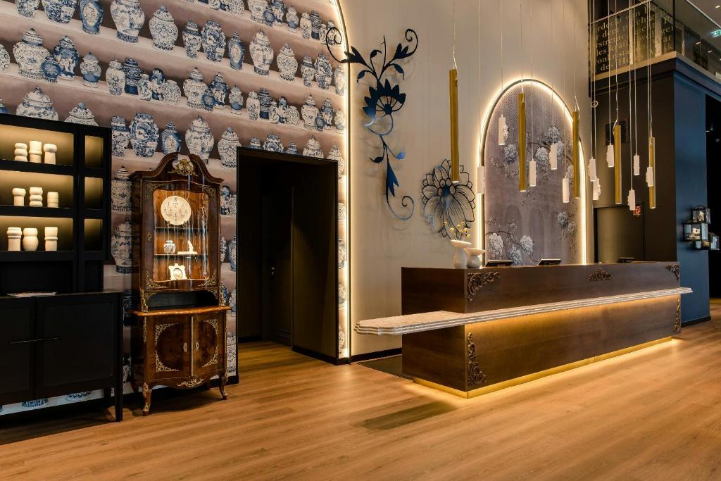 Motel One Dresden am Zwinger - 7