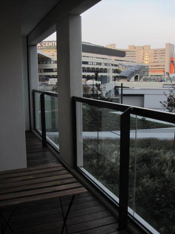 A balcony or terrace at Apartment with parking on premise