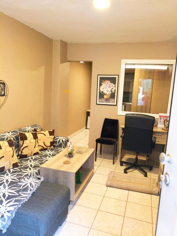 Center Pasha's Gardens Lux rooms Ιpirou 4 Agios Pavlos