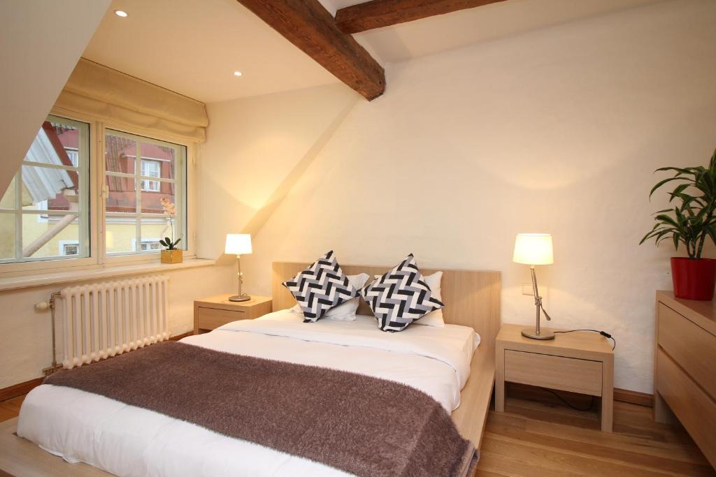 Tallinn City Apartments Old Town Toompea - One-Bedroom Apartment - Toom Rüütli 12