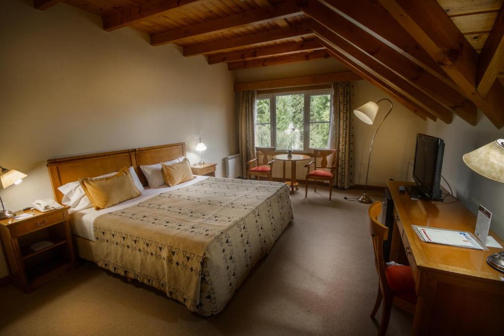 Cama ou camas em um quarto em Hotel Kosten Aike
