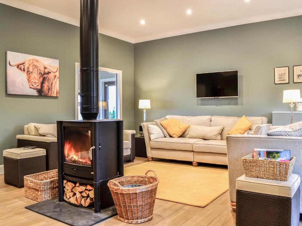 Redroofs By The Woods - Uk41559 - Housity
