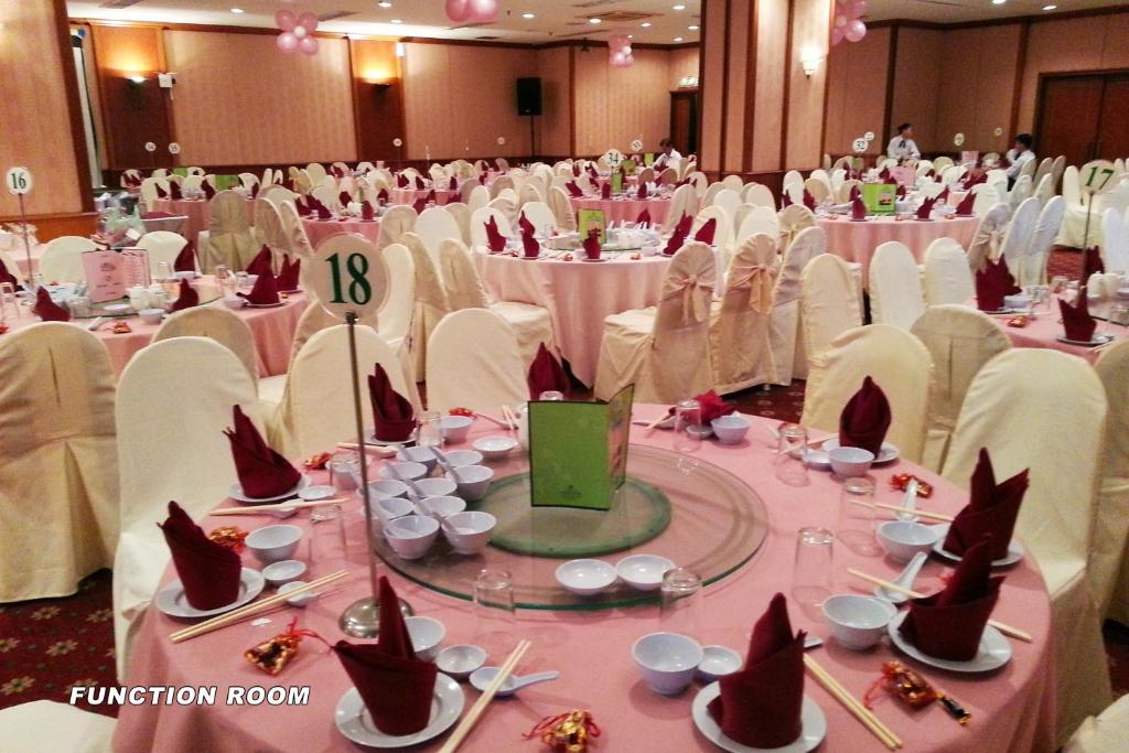 Restaurace v ubytování Dynasty Hotel Miri
