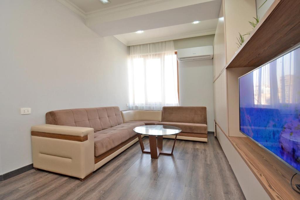 Domel Yerevan Pushkin 51-1 در ایروان