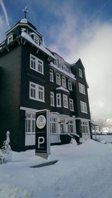 Budova, kde se aparthotel nachází