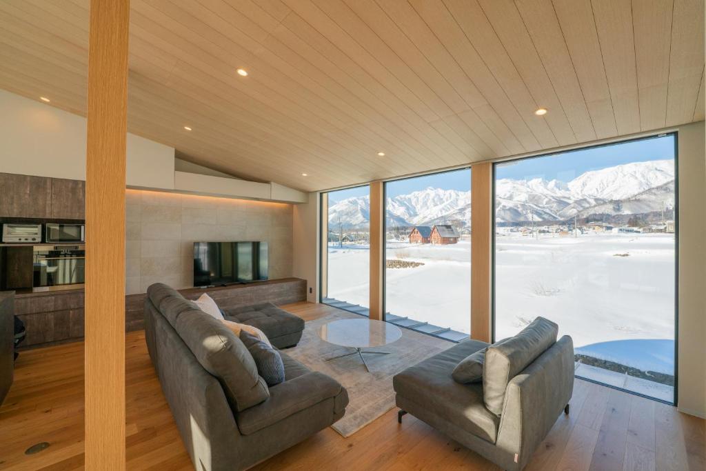 The S House - Mountain view & Sauna