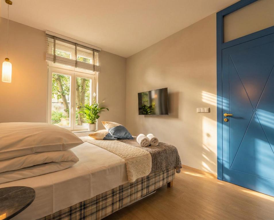 City Lights Mostowa 6 - 11