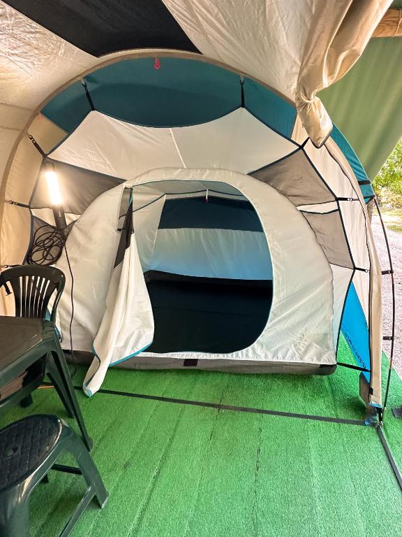 pro tents FanttikOutdoor Zeta C8 Pro Camping Tent