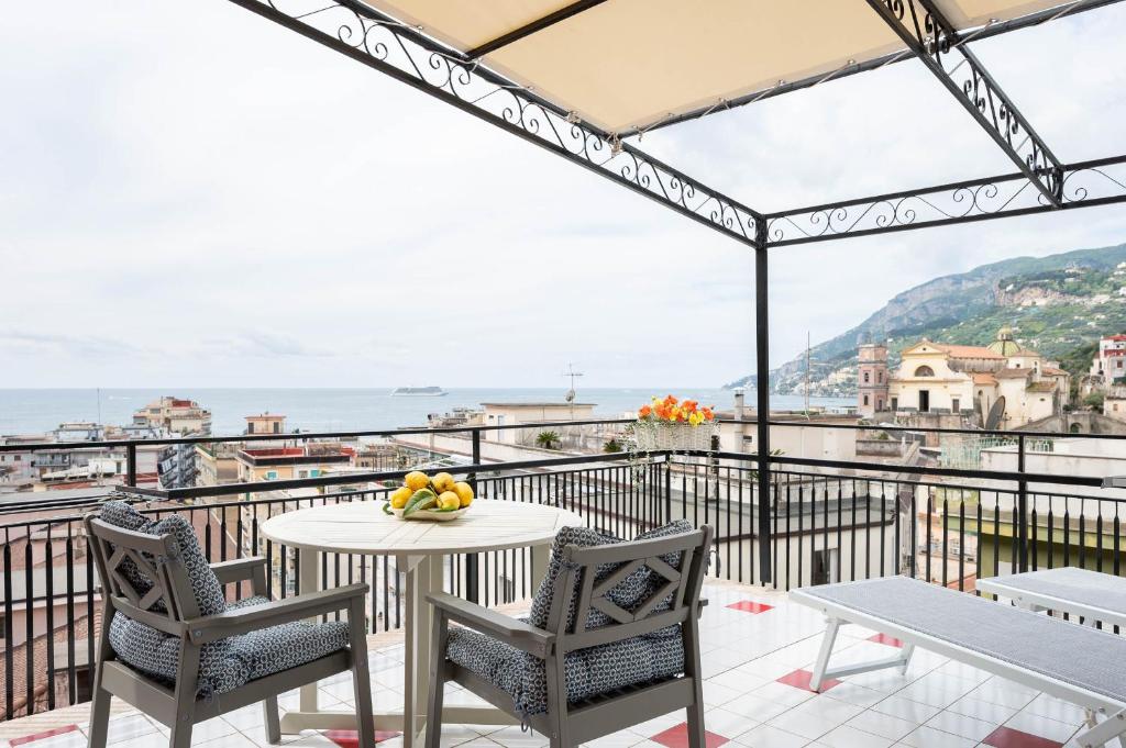 Sunrise Guest House - Camera Tripla Superior Con Vista Mare