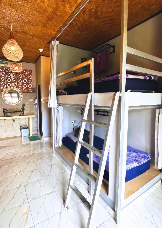 Ubud Rice Field House - 11