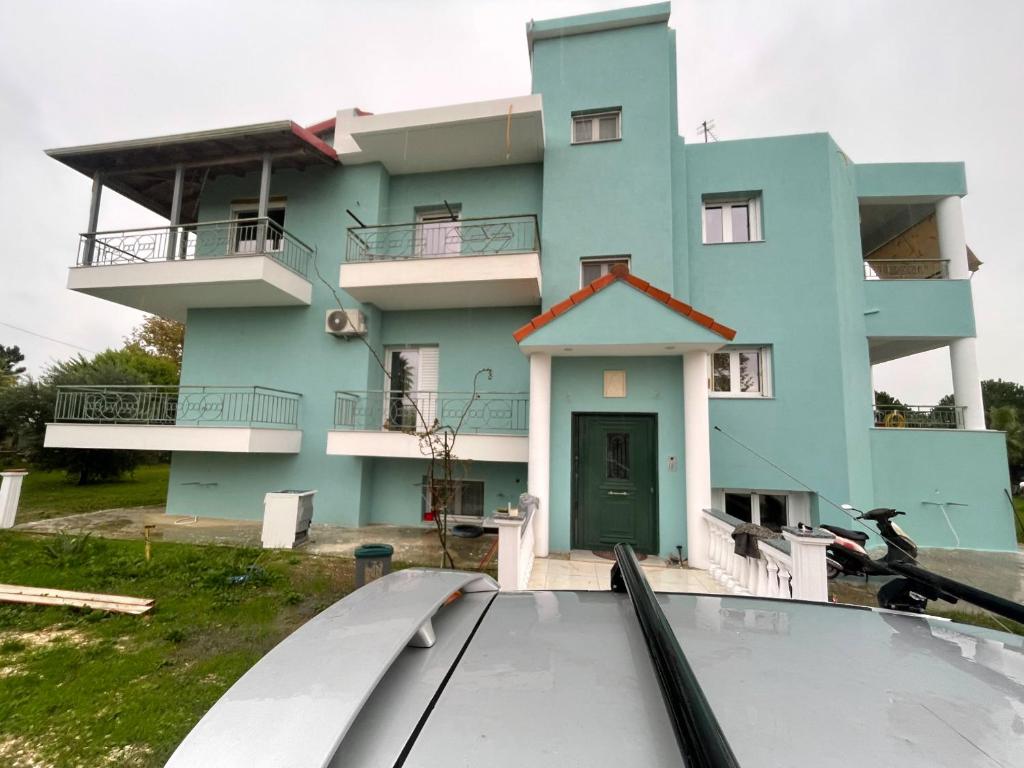 OLIVES Estate APARTMENTS