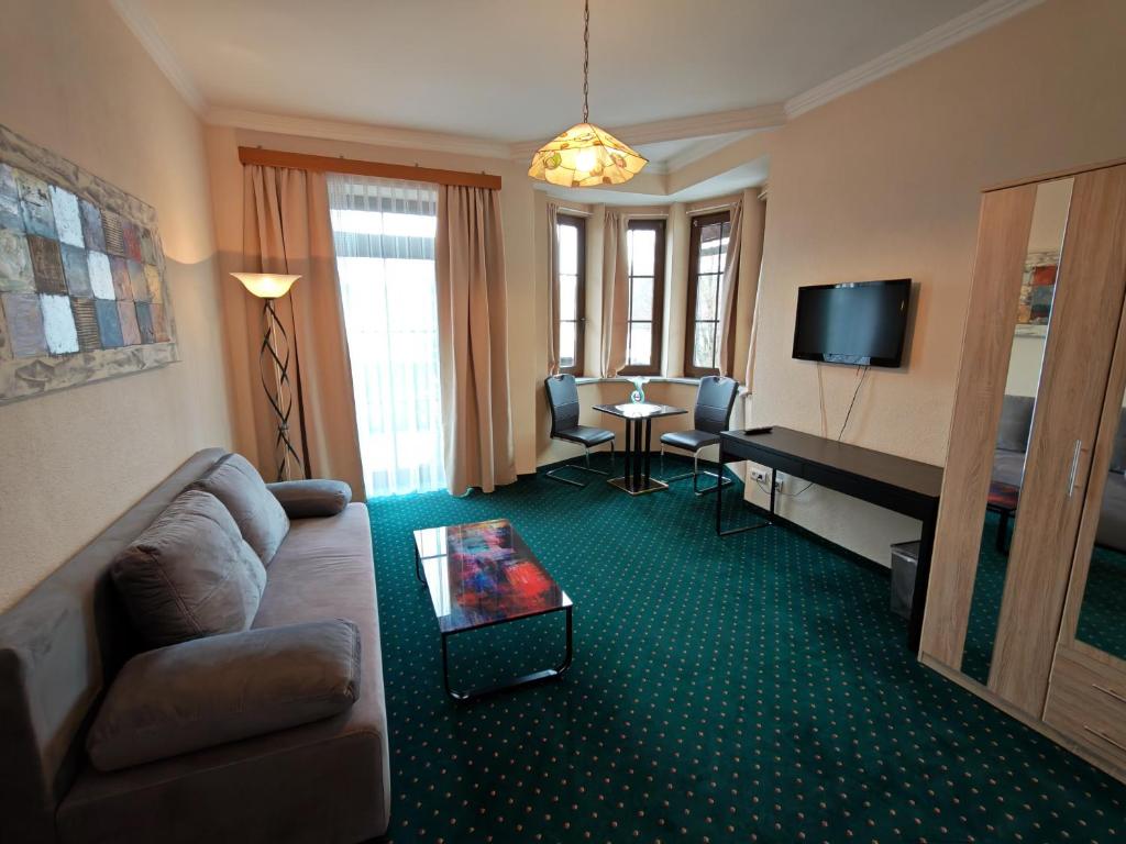 Hotel Kärntnerhof Velden - Zum Schankbaron - Семейный номер с балконом