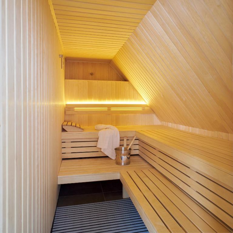 Fotografie z fotogalerie ubytování meinwolfsburg hotel auf dem rittergut vormals Yard Boarding Hotel v destinaci Wolfsburg