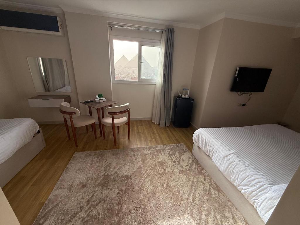 Eco green pyramids hotel - 1