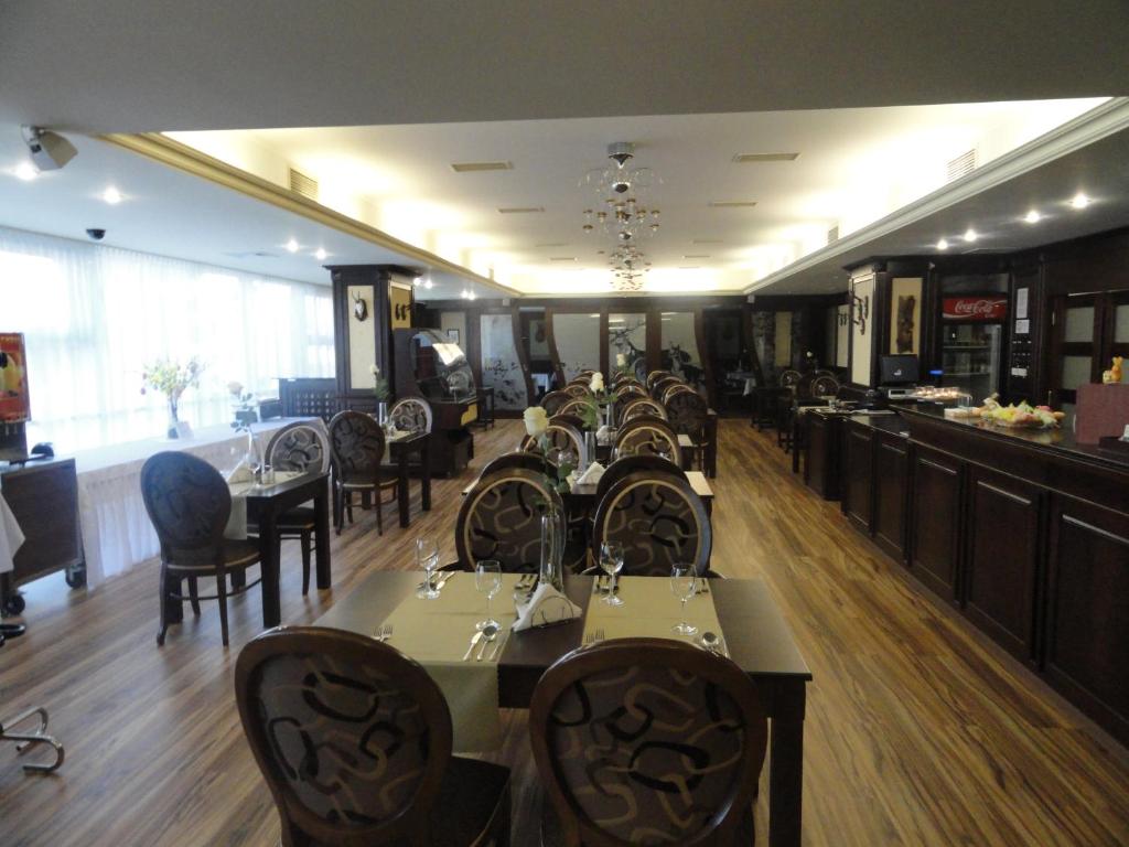 Restaurace v ubytování Hotel Druzba