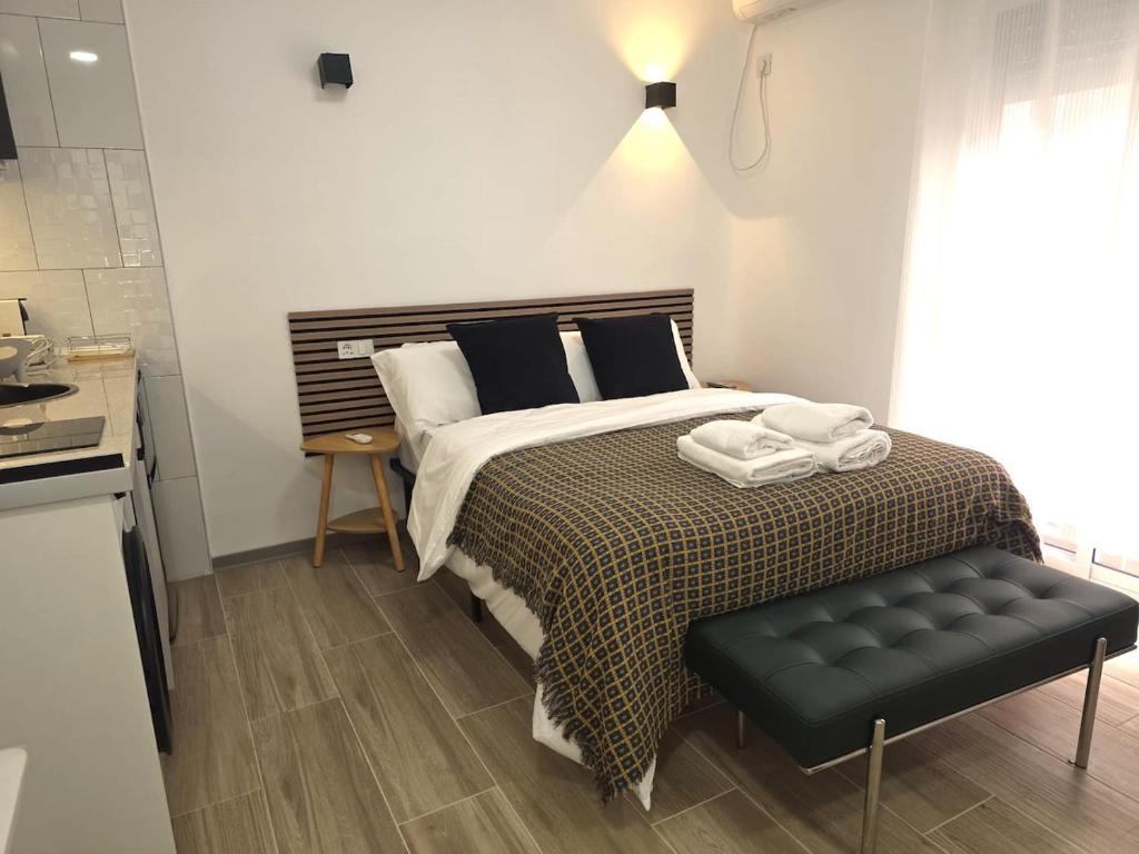 207 Studio Villaverde alto 15 min center Madrid