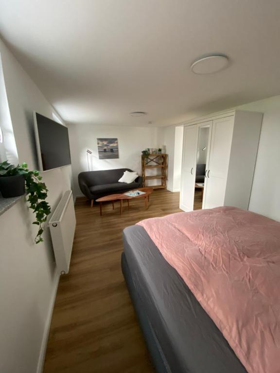 Klein aber oho! Neues Apartment in Stadt- und Fuldanähe - Hizvo