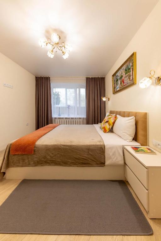 Luxury 2-Room Apartment - City Center, 2nd Floor