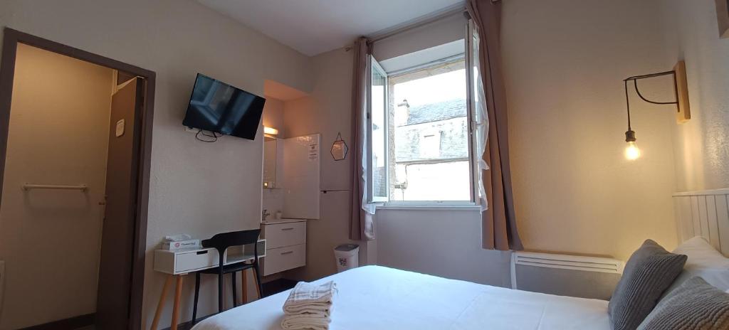Hôtel Le P'tit Monde - Habitación Doble Estándar Con Vistas A La Calle