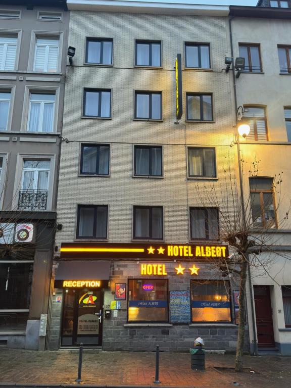 Budova, kde se hotel nachází