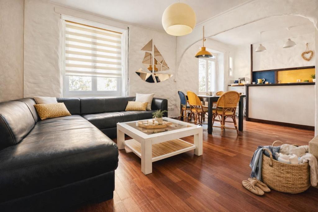 Spacieux appartement en centre-ville des Sables - 6 pers